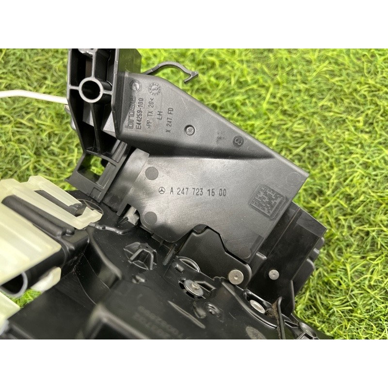 Замок дверей (кузов и элементы) Mercedes-Benz EQB 350 X243 2022 A0997203702
