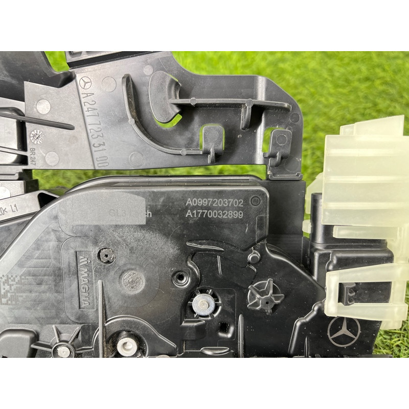 Замок дверей (кузов и элементы) Mercedes-Benz EQB 350 X243 2022 A0997203702