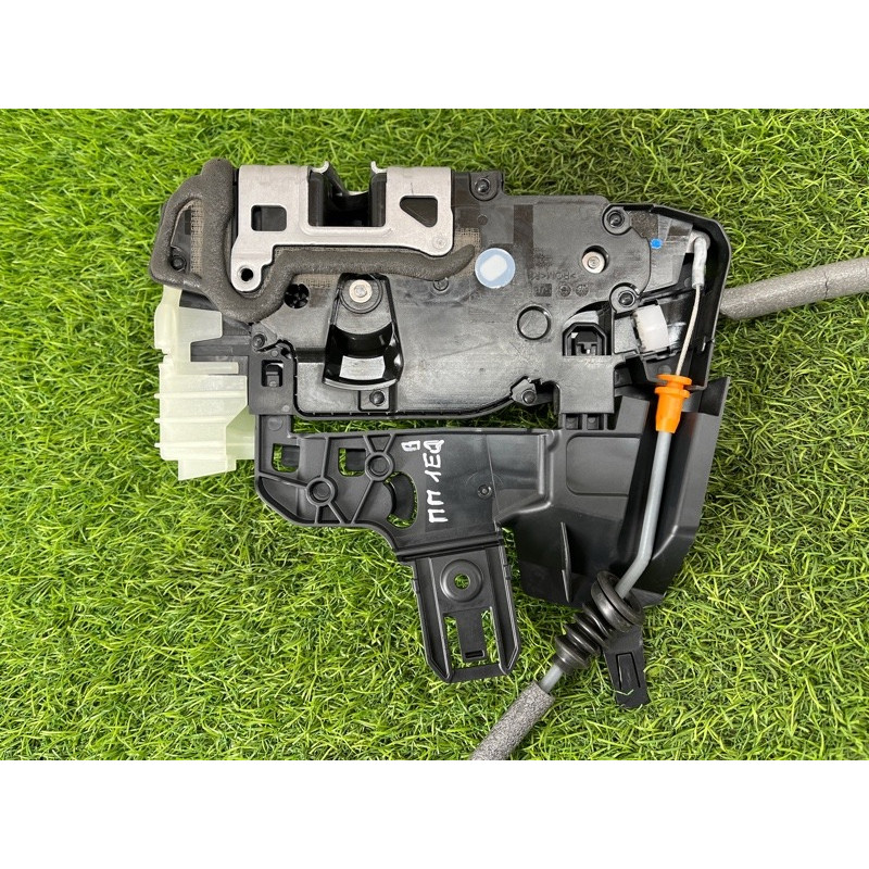 Замок дверей (кузов и элементы) Mercedes-Benz EQB 350 X243 2022 A0997203802