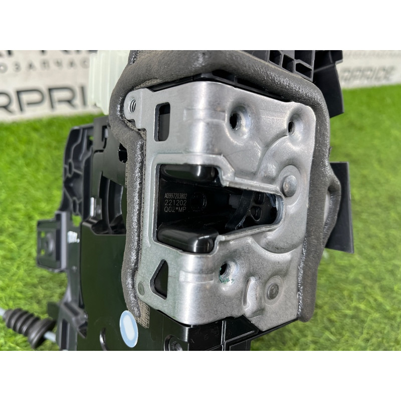 Замок дверей (кузов и элементы) Mercedes-Benz EQB 350 X243 2022 A0997203802