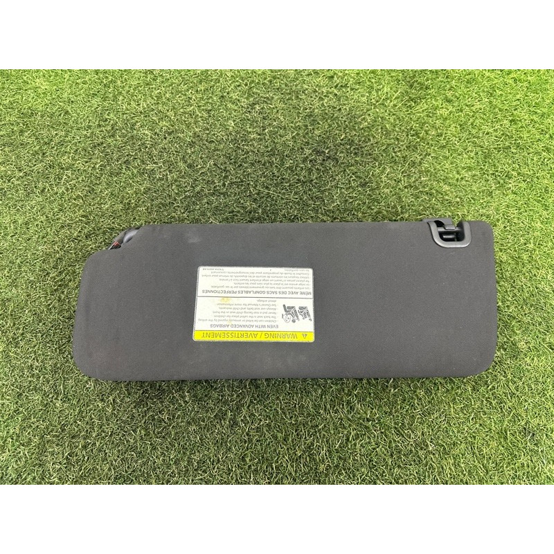 Козырек солнцезащитный (салон) LAND ROVER Range Rover L405 2016 5.0 LR088645