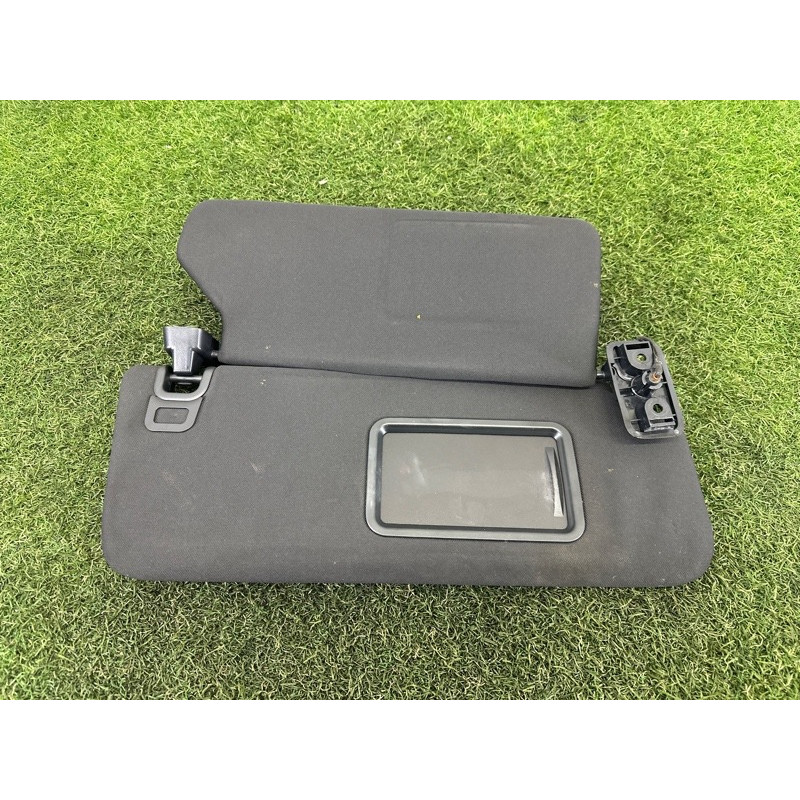 Козырек солнцезащитный (салон) LAND ROVER Range Rover L405 2016 5.0 LR088645