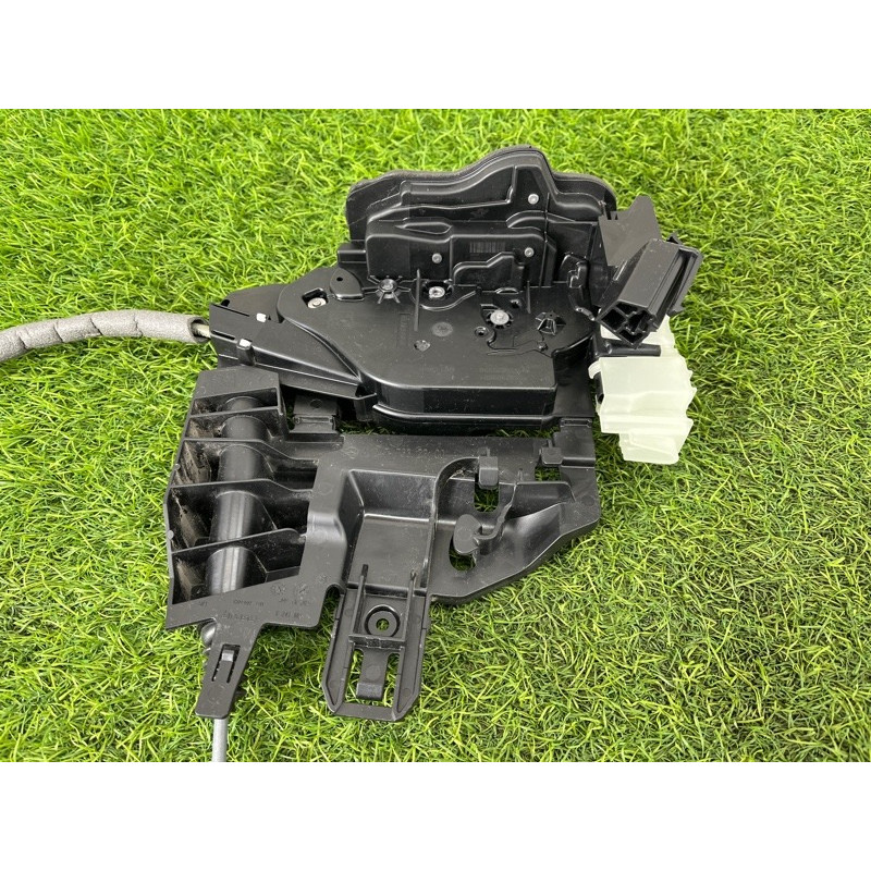 Замок дверей (кузов и элементы) Mercedes-Benz EQB 350 X243 2022 A0997303501