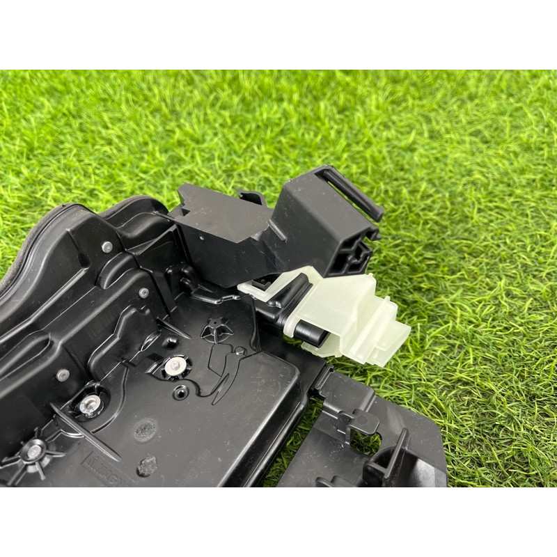 Замок дверей (кузов и элементы) Mercedes-Benz EQB 350 X243 2022 A0997303501