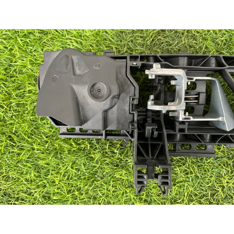 Кронштейн ручки двери (кузов и элементы) Mercedes-Benz EQB 350 X243 2022 A0997601902