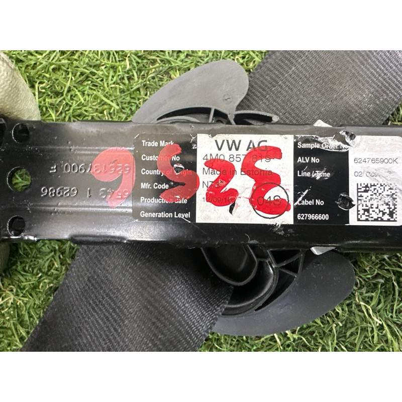 Ремень безопасности (airbag / безопасность) AUDI A4 B9 2017 2.0 TFSI 8W0857706DV04