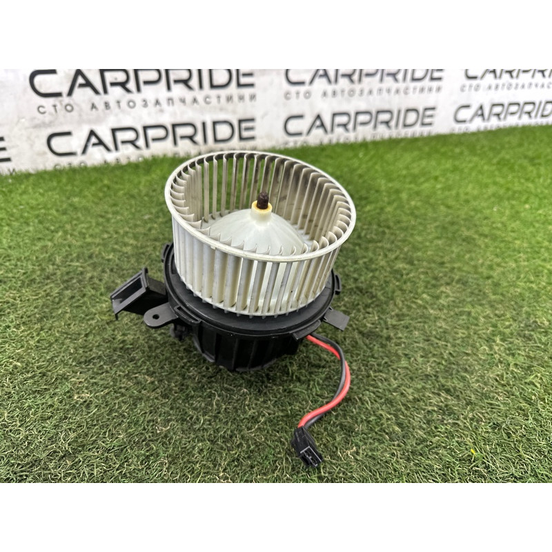 Мотор пічки (обігрів та кондиціювання) AUDI A4 B8 2013 2.0 TFSI 8T1820021