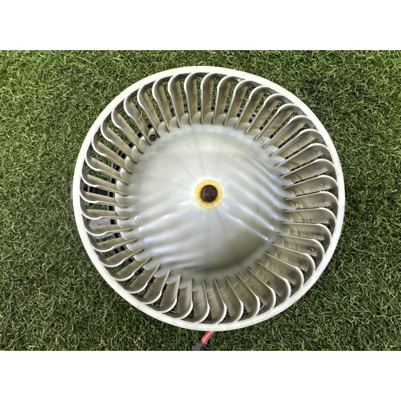 Мотор пічки (обігрів та кондиціювання) AUDI A4 B8 2013 2.0 TFSI 8T1820021