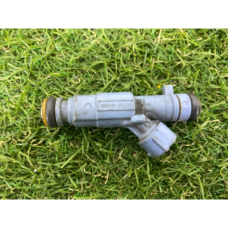 Форсунка паливна (паливна система) KIA Sorento UM 2013 2.4 353102g300