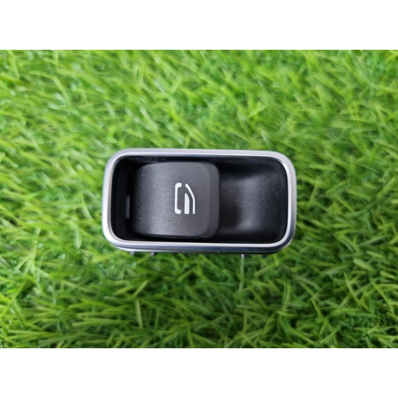 Кнопка склопідйомника (электрика / кнопки) Mercedes-Benz EQB 350 X243 2022 A16790502019051