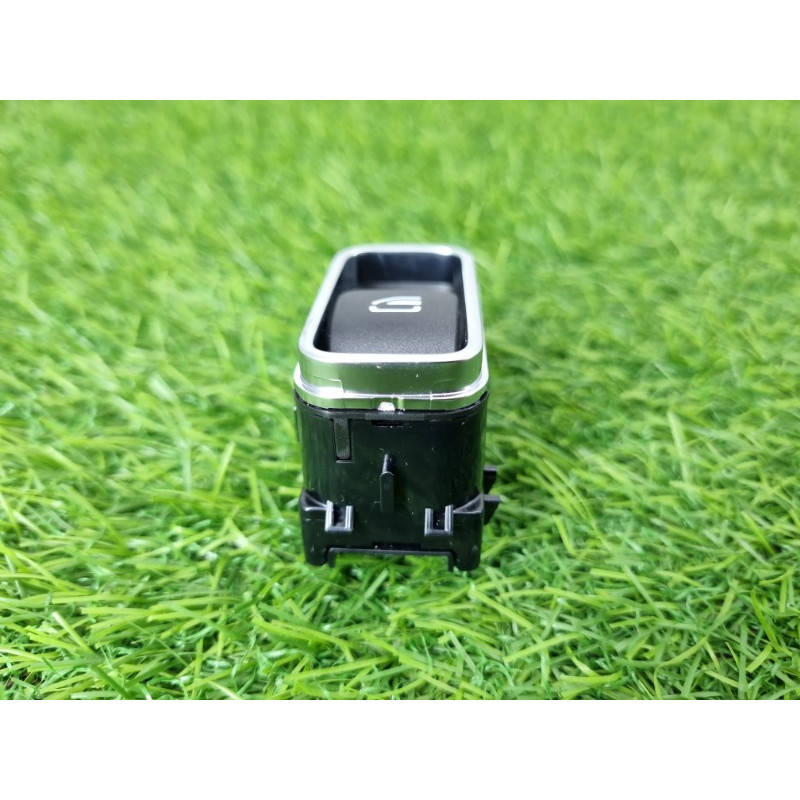 Кнопка склопідйомника (электрика / кнопки) Mercedes-Benz EQB 350 X243 2022 A16790502019051