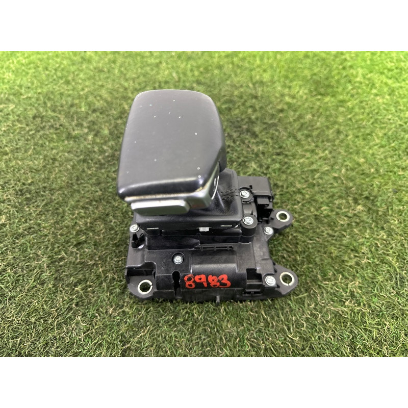 Селектор АКПП (трансмиссия) AUDI A4 B9 2017 2.0 TFSI 8W1713041L