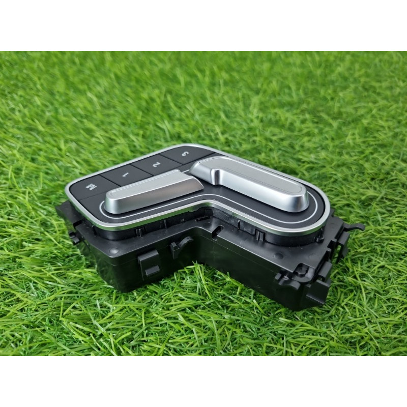 Блок управління сидінням (электрика / блоки управления) Mercedes-Benz EQB 350 X243 2022 A17790566009107