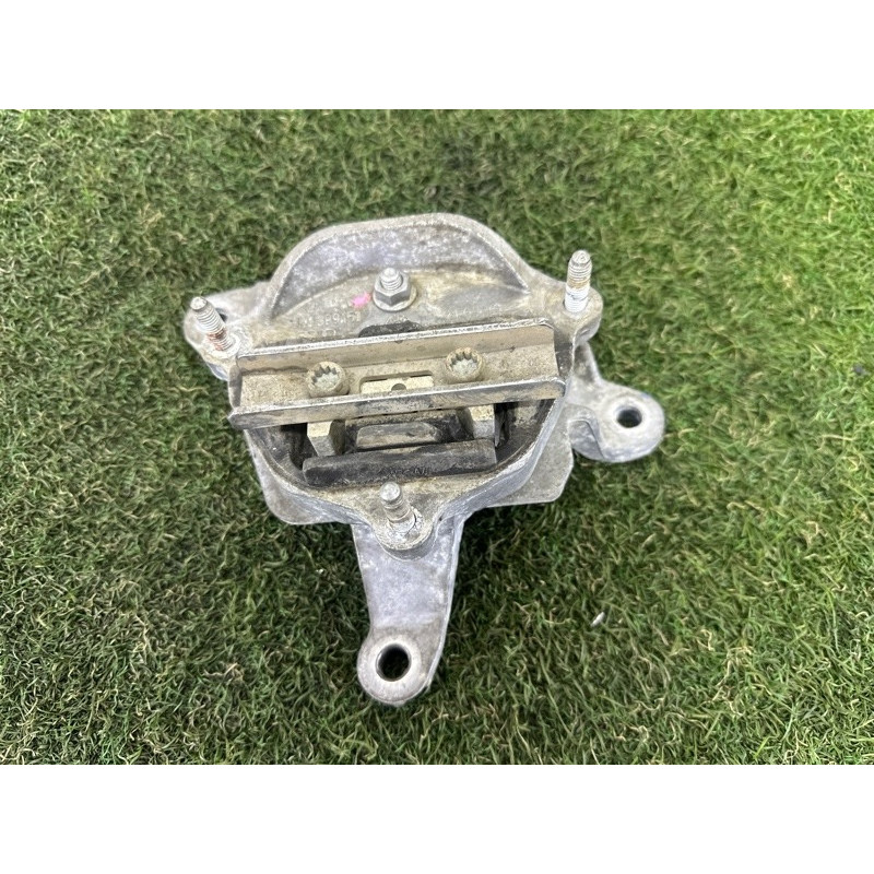 Подушка КПП (трансмиссия) AUDI A8 D4 2011 4.2 CDRA 8K0399151CM