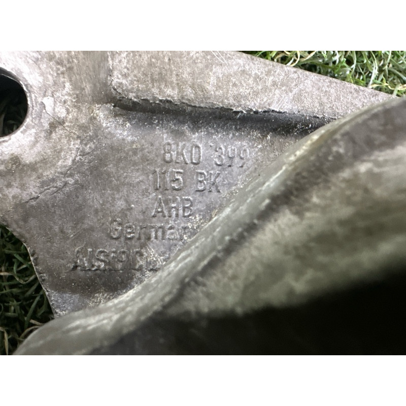 Подушка КПП (трансмиссия) AUDI A8 D4 2011 4.2 CDRA 8K0399151CM