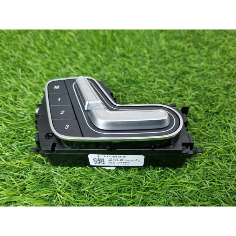 Блок управління сидінням (электрика / блоки управления) Mercedes-Benz EQB 350 X243 2022 A17790565009107