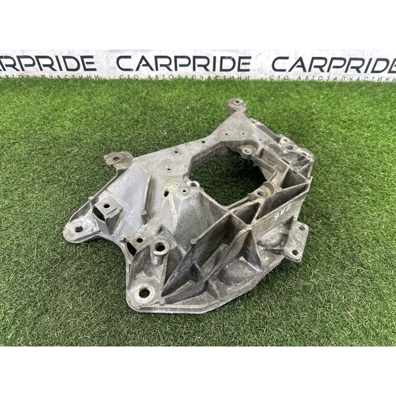 Траверса (трансмиссия) AUDI A8 D4 2011 4.2 CDRA 4H0399263L