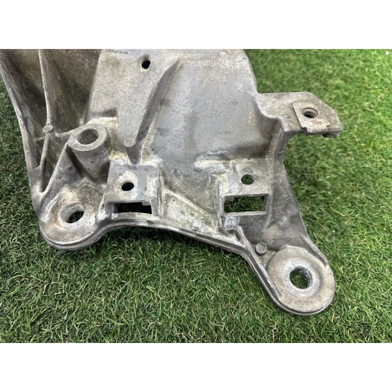 Траверса (трансмиссия) AUDI A8 D4 2011 4.2 CDRA 4H0399263L