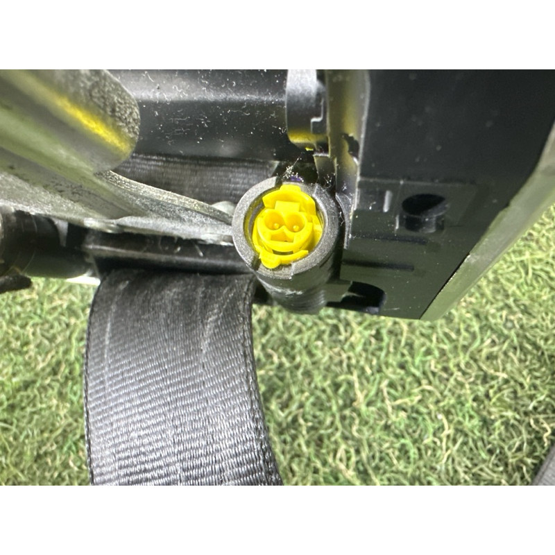 Ремень безопасности (airbag / безопасность) AUDI A4 B9 2017 2.0 TFSI 8W0857705CV04