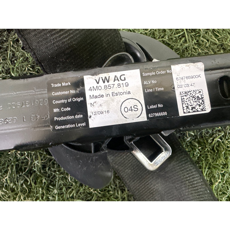 Ремень безопасности (airbag / безопасность) AUDI A4 B9 2017 2.0 TFSI 8W0857705CV04