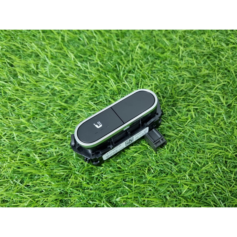 Блок управління підігрівом сидіння (электрика / блоки управления) Mercedes-Benz EQB 350 X243 2022 A17790567009107