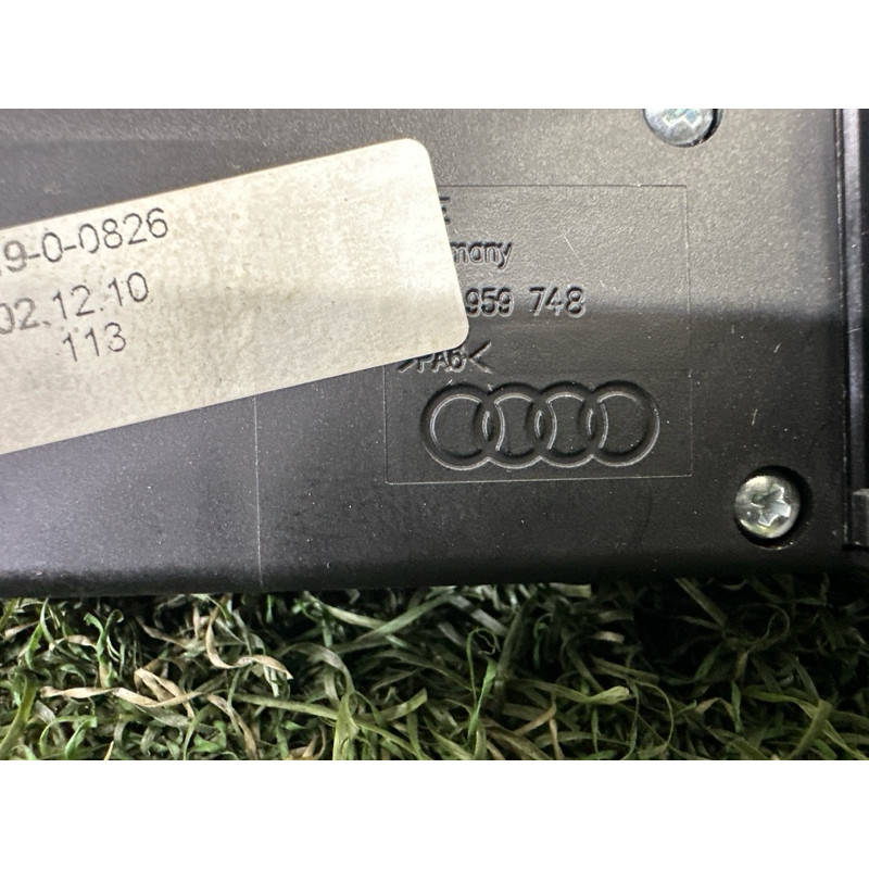 Блок регулировки сидения (закрытая категория) AUDI Q7 4L 2011 3.0 TFSi 4L09597484PK