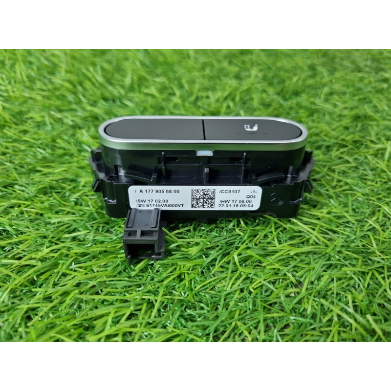 Блок управління підігрівом сидіння (электрика / блоки управления) Mercedes-Benz EQB 350 X243 2022 A17790568009107