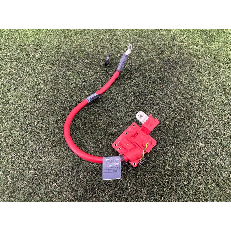 Плюсова клема (електрика) BMW 3-series E90 2010 3.0 N54 61129217031