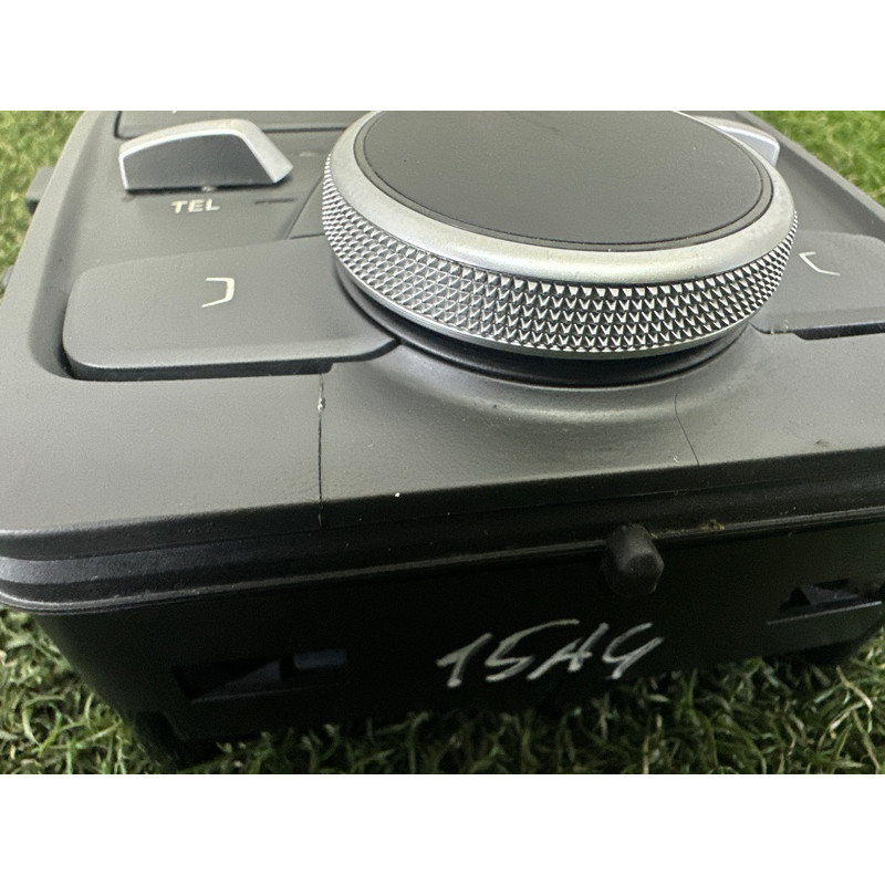 Блок кнопок мультимедиа (электрика / блоки управления) AUDI A4 B9 2017 2.0 TFSI 8W0919614N