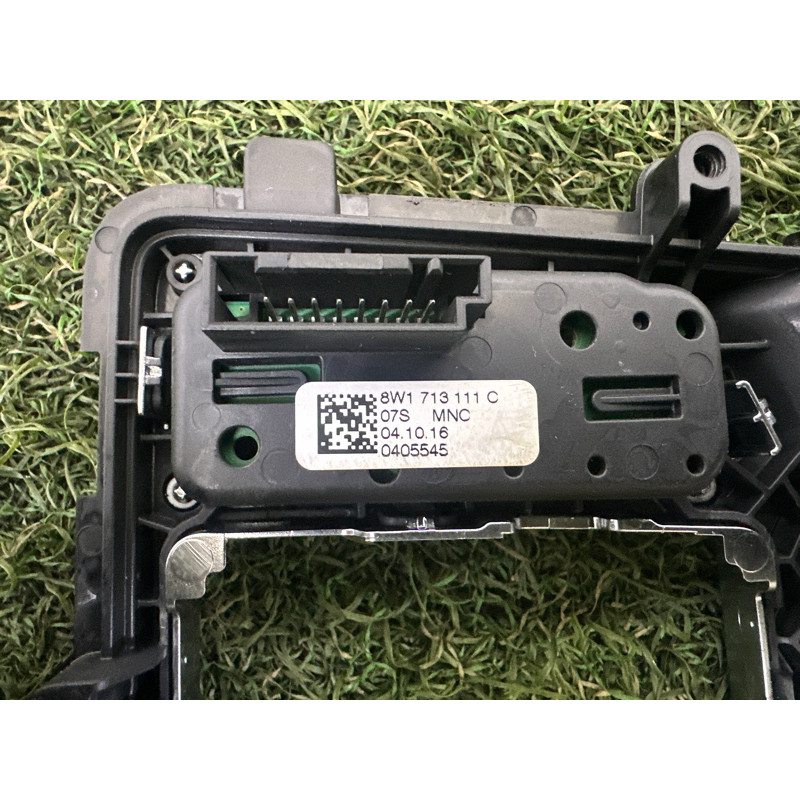 Рамка АКПП (салон) AUDI A4 B9 2017 2.0 TFSI 8W1713111CMNC