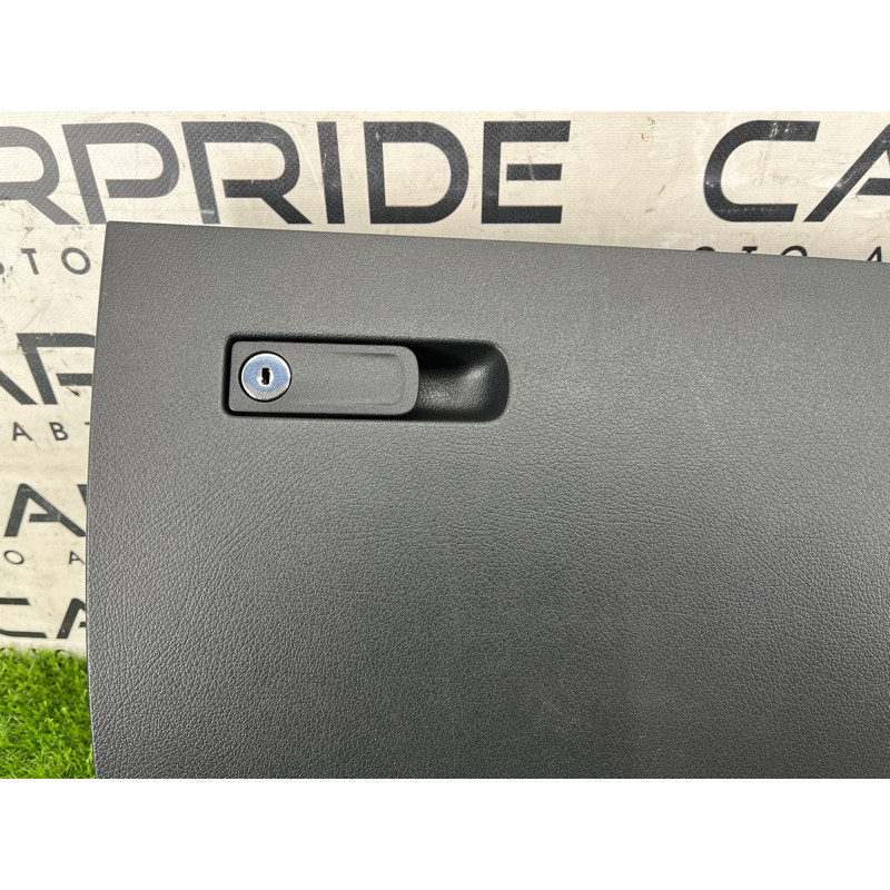 Бардачок (салон) Mercedes-Benz EQB 350 X243 2022 A24768080009051