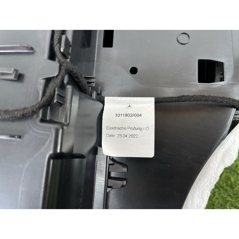 Бардачок (салон) Mercedes-Benz EQB 350 X243 2022 A24768080009051