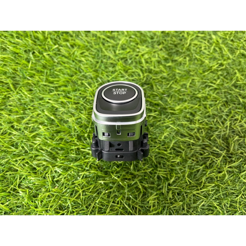 Кнопка Start Stop (электрика / кнопки) Mercedes-Benz EQB 350 X243 2022 A2439055600