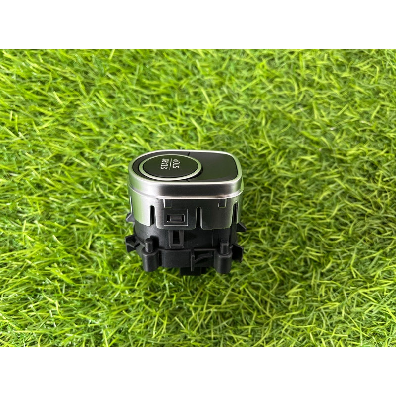 Кнопка Start Stop (электрика / кнопки) Mercedes-Benz EQB 350 X243 2022 A2439055600
