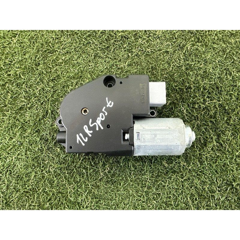 Мотор люка (электрика) LAND ROVER RANGE ROVER Sport L494 2016 3.0 Diesel LR038292