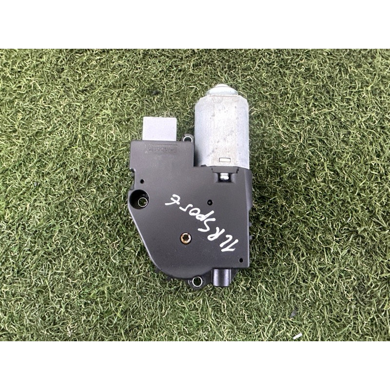 Мотор люка (электрика) LAND ROVER RANGE ROVER Sport L494 2016 3.0 Diesel LR038292