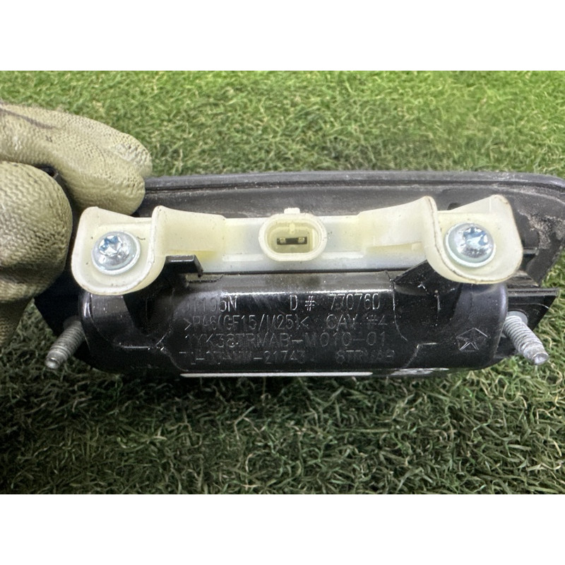 Кнопка відкривання кришки багажника (електрика / кнопки) Jeep Grand Cherokee WK2 2018 3.6 1YK38KXJAE