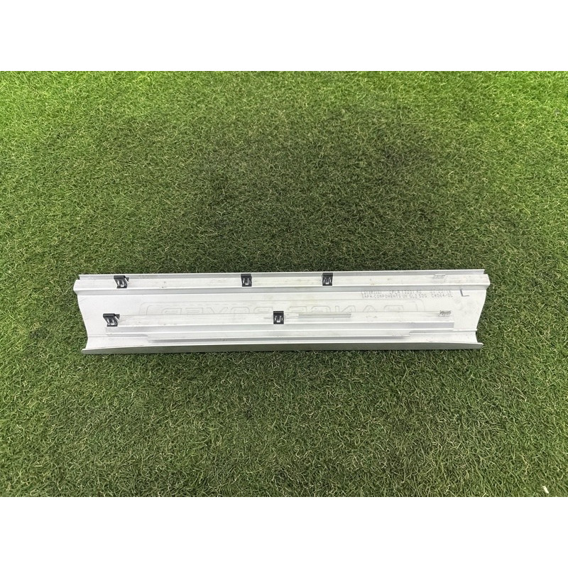 Накладка на поріг (кузов и элементы) LAND ROVER Range Rover L405 2016 5.0 LR035837