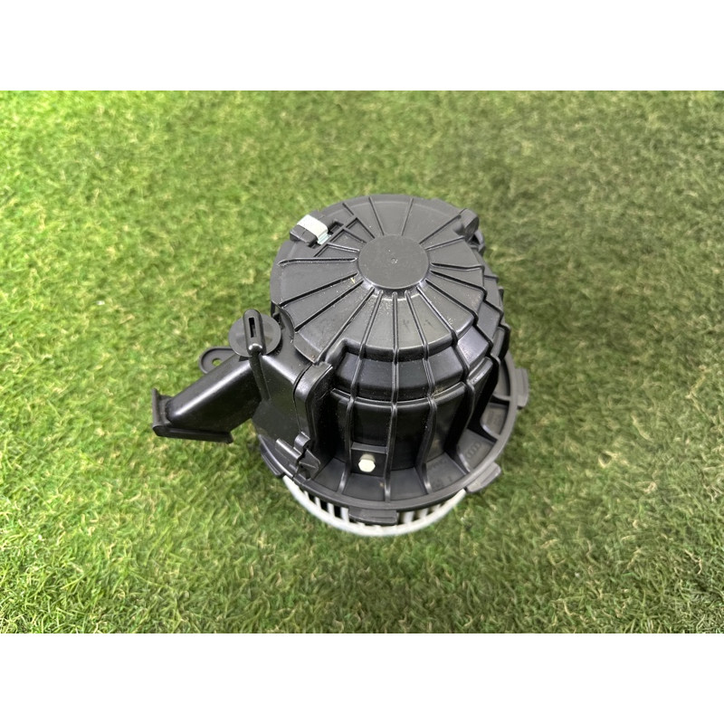 Мотор печки (отопление и кондиционирование) AUDI A4 B8 2014 2.0 TFSI 8T1820021