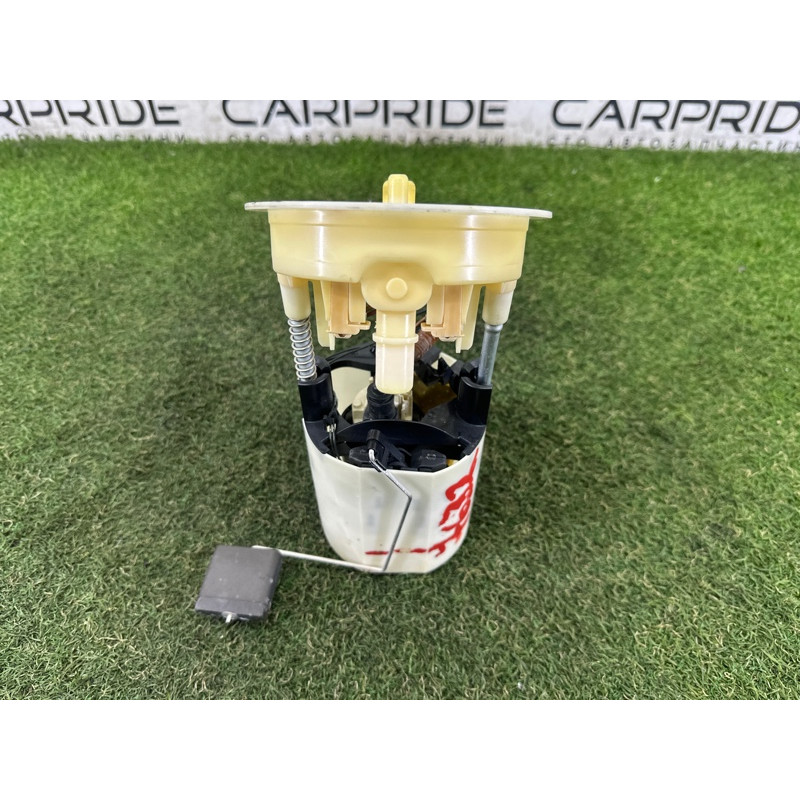 Топливный насос (топливная система) BMW 3-series E90 2010 3.0 N54 16147163298