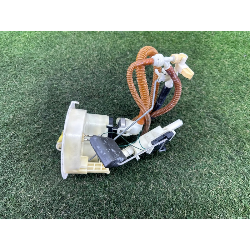 Датчик уровня топлива (электрика / датчики) BMW 3-series E90 2010 3.0 N54 16147163296