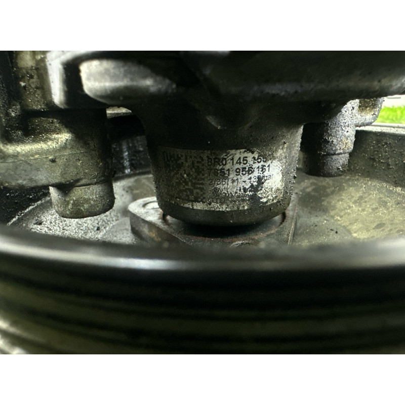 Насос гидроусилителя руля (рулевое управление) AUDI Q5 8R 2012 3.2 8R0145155T