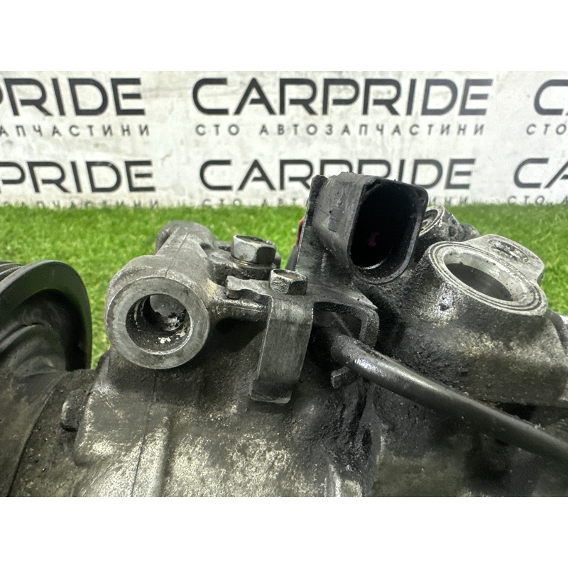 Компрессор кондиционера (отопление и кондиционирование) AUDI Q5 8R 2012 3.2 8K0260805K