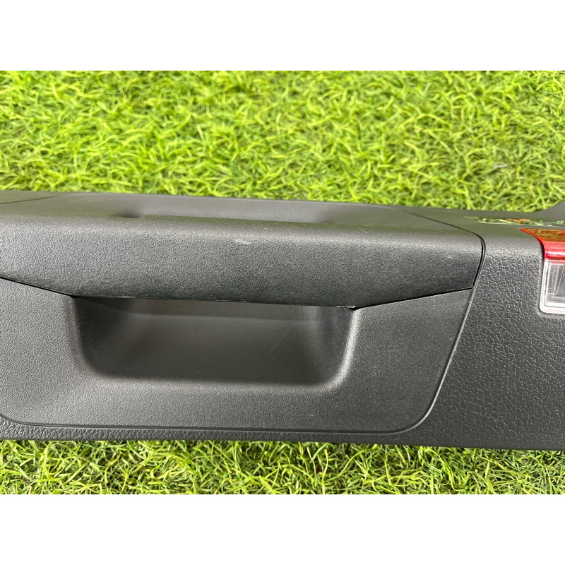 Обшивка крышки багажника (салон) Mercedes-Benz EQB 350 X243 2022 A24374014009051