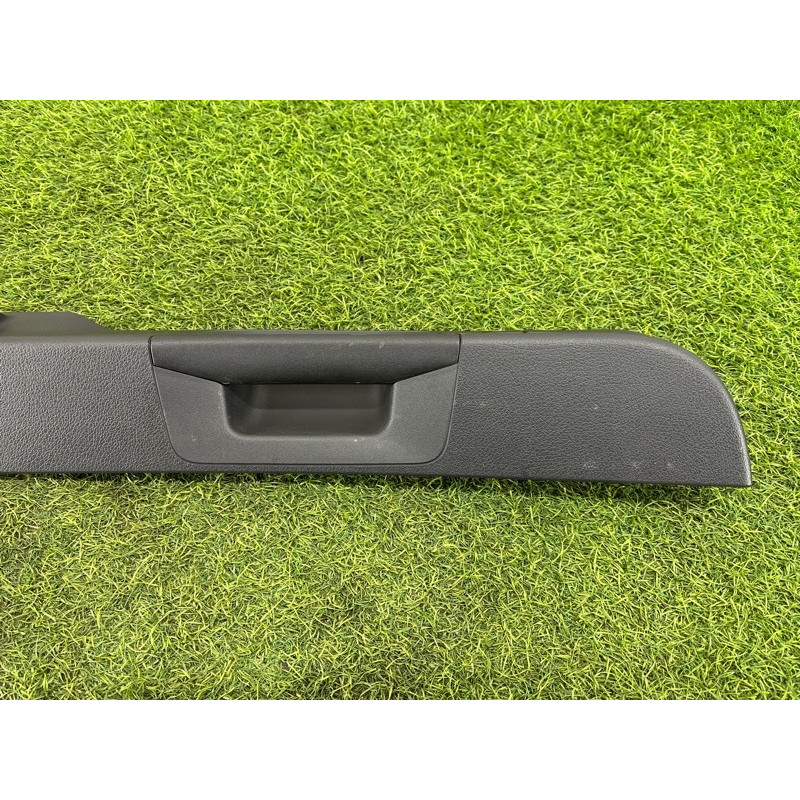 Обшивка крышки багажника (салон) Mercedes-Benz EQB 350 X243 2022 A24374014009051