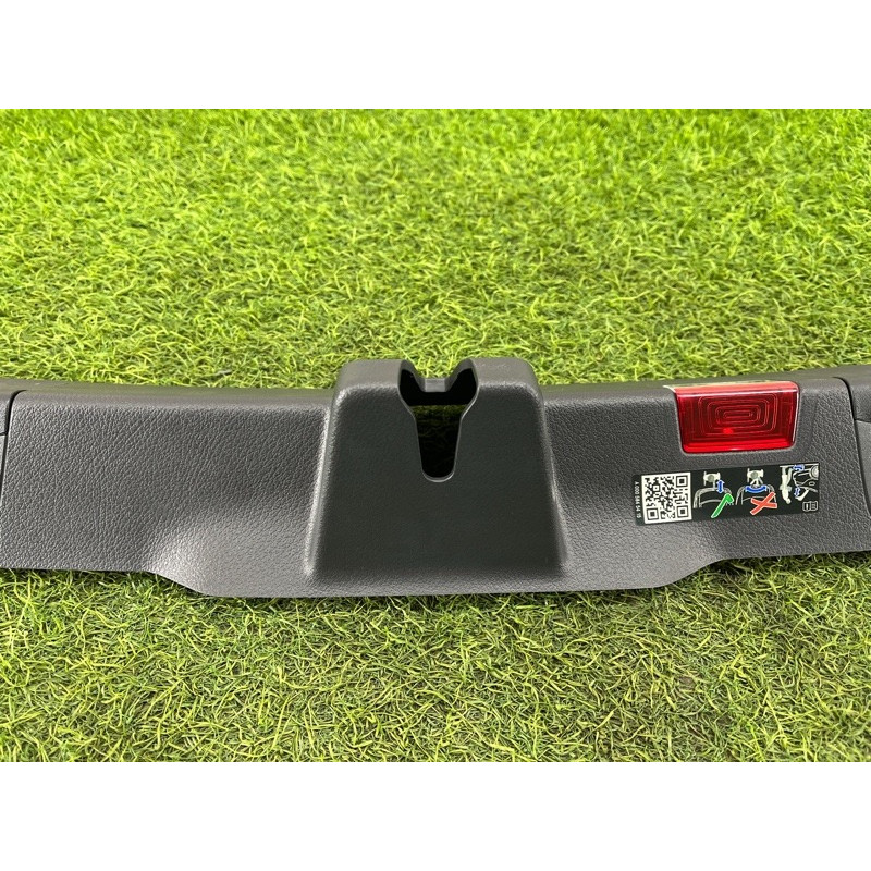 Обшивка крышки багажника (салон) Mercedes-Benz EQB 350 X243 2022 A24374014009051