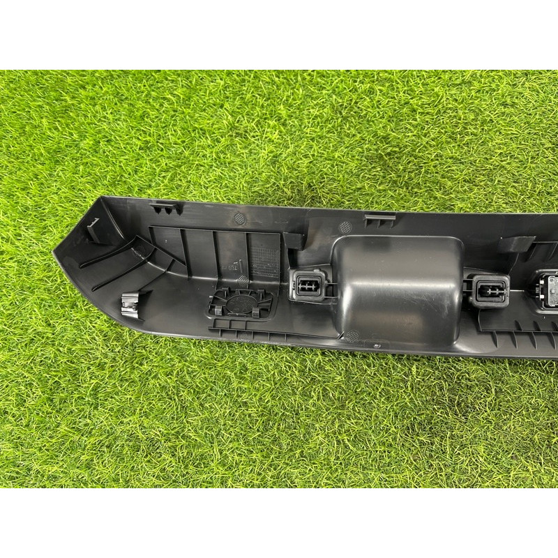 Обшивка крышки багажника (салон) Mercedes-Benz EQB 350 X243 2022 A24374014009051