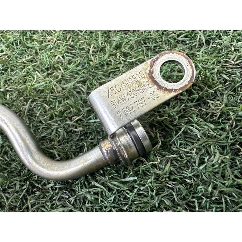 Трубка подачи масла в турбину (двигатель и элементы) BMW 3-series E90 2010 3.0 N54 11427562797