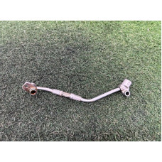 Трубка подачи масла в турбину