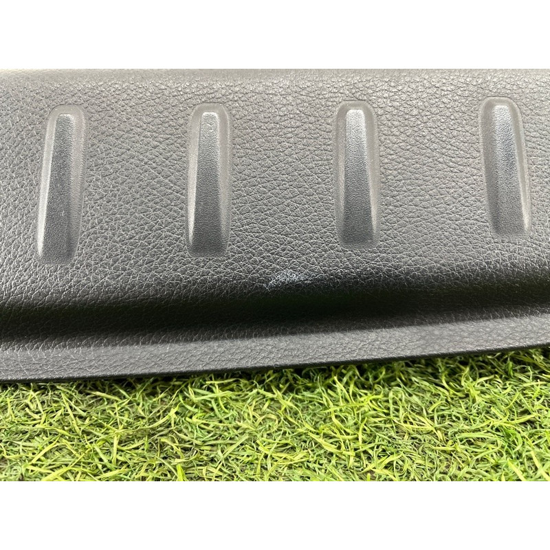 Накладка замка крышки багажника (салон) Mercedes-Benz EQB 350 X243 2022 A24369029009051